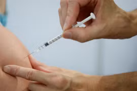 Pfizer/BioNTech xin cấp phép dùng vaccine Comirnaty cho trẻ em ở Mỹ