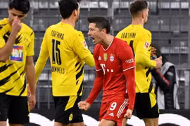 Lewandowski lập hat-trick vào lưới Dortmund. (Nguồn: Getty Images)