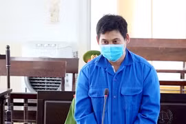 An Giang: Lĩnh án 18 tháng tù vì đưa người khác nhập cảnh trái phép
