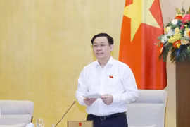 Chủ tịch Quốc hội Vương Đình Huệ phát biểu khai mạc phiên họp. (Ảnh: Doãn Tấn/TTXVN)