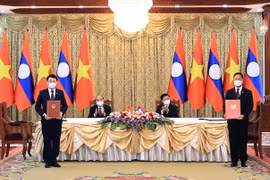 Xúc tiến quan hệ hợp tác giữa tỉnh Bắc Giang và tỉnh Xaysomboun