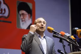 Ông Mohammad-Bagher Ghalibaf phát biểu tại một sự kiện ở thủ đô Tehran ngày 14/5/2017. (Ảnh: AFP/TTXVN)