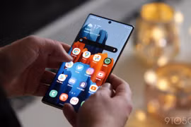 Samsung sẽ là hãng đầu tiên trang bị dòng kính Gorilla Glass Victus. (Nguồn: 9to5Google)