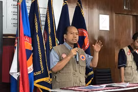 Giám đốc Trung tâm Thông tin và Dữ liệu quốc gia Indonesia của BNPB Sutopo Purwo Nugroho phát biểu tại buổi họp báo. (Ảnh: Đỗ Quyên/TTXVN)