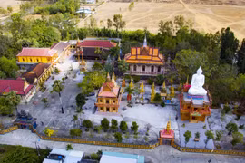 Chùa Buppharam (chùa Cái Giá chót), xã Hưng Hội, huyện Vĩnh Lợi, tỉnh Bạc Liêu. (Ảnh: Thanh Liêm/TTXVN)