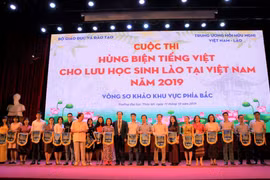 Các đội thi đến từ 42 trường đại học phía Bắc cùng tranh tài hùng biện tiếng Việt. (Ảnh: PV/Vietnam+)