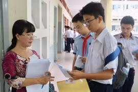 Học sinh dự thi vào lớp 10. (Ảnh: TTXVN)