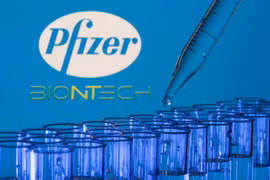 Pfizer/BioNTech "kiện ngược" Moderna về bản quyền vaccine COVID-19