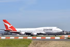 Qantas Airways ưu đãi đặc biệt cho khách hàng bị hủy hoặc hoãn chuyến