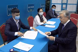 Kết quả bầu cử sơ bộ tại Kazakhstan: Tổng thống đương nhiệm dẫn đầu