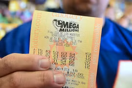 Mỹ: Mức thưởng giải độc đắc Mega Millions vượt 500 triệu USD