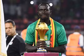 Sadio Mane vẫn có tên trong danh sách tuyển Senegal dù bị chấn thương