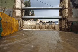 Lũ lụt hoành hành gần một tháng tại Yemen khiến 77 người thiệt mạng