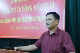 Nghệ An: Khen thưởng Bí thư phường dũng cảm cứu người đuối nước