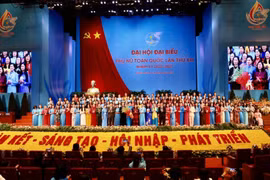 Tô đẹp thêm truyền thống của phụ nữ Việt Nam trong thời kỳ mới