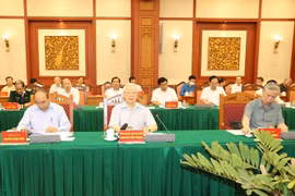 Tổng Bí thư, Chủ tịch nước Nguyễn Phú Trọng, Trưởng Tiểu ban Văn kiện Đại hội XIII của Đảng phát biểu chỉ đạo cuộc họp. (Ảnh: Trí Dũng/TTXVN)