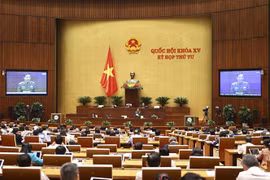 Bộ trưởng Bộ Quốc phòng Phan Văn Giang phát biểu giải trình, làm rõ một số vấn đề đại biểu Quốc hội nêu. (Ảnh: Doãn Tấn/TTXVN)