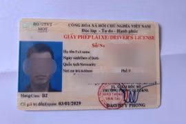 Quy định về điểm của giấy phép lái xe là một biện pháp quản lý hành chính. Nếu trong 1 năm mà bị trừ hết 12 điểm, tài xế phải học và thi sau ít nhất 6 tháng. (Ảnh: Việt Hùng/Vietnam+)