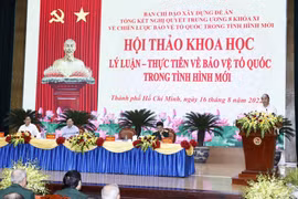 Chủ tịch nước Nguyễn Xuân Phúc chủ trì hội thảo. (Ảnh: Thống Nhất/TTXVN)