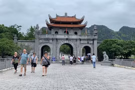 Quần thể di tích quốc gia đặc biệt Cố đô Hoa là điểm dừng chân ưa thích của hàng triệu du khách trong nước và quốc tế mỗi năm. (Ảnh: Xuân Mai/Vietnam+) 