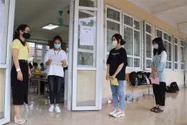 Học sinh dự thi vào lớp 10. (Ảnh: TTXVN)
