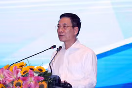 Phó Trưởng Ban Tuyên giáo Trung ương, Bộ trưởng Bộ Thông tin và Truyền thông Nguyễn Mạnh Hùng. (Ảnh: Thống Nhất/TTXVN) 