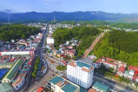 Lòng chảo Mường Thanh đang dần hồi sinh sau Chiến thắng Điện Biên Phủ. (Ảnh: Phan Tuấn Anh/TTXVN)