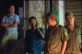 Sau một đêm, toàn bộ xóm trọ nhà ông Hiệp gần như bị xóa sổ hoàn toàn. (Ảnh: PV/Vietnam+)
