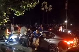 Người chơi đổ xô về công viên trung tâm ở New York. (Nguồn: YouTube)