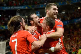 Đội tuyển Xứ Wales ăn mừng việc giành vé vào bán kết EURO 2016. (Nguồn:PA)
