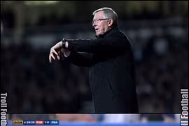 Cử chỉ giống nhau đến bất ngờ của Ronaldo và Sir Alex. (Nguồn: Getty)