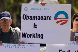 ObamaCare tiến triển khả quan trong ngày đầu năm 2014