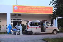 Đưa vào hoạt động Trung tâm nghiên cứu và điều trị COVID-19 Trung ương Huế. (Ảnh: TTXVN)