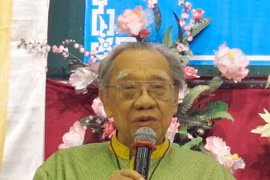 Giáo sư Trần Văn Khê. (Ảnh: Thế Anh/TTXVN)