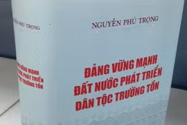 Ra mắt sách của Tổng bí thư, hồi ký của nguyên Chủ tịch Lê Đức Anh