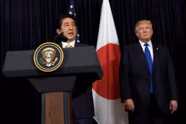 [Video] Ông Trump: Mỹ bảo vệ Nhật sau vụ Triều Tiên thử tên lửa