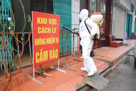 [Video] Dịch COVID-19: Trốn tránh cách ly có thể lĩnh án tù chung thân