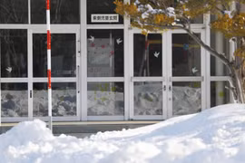 Trường học đóng cửa do lo ngại dịch COVID-19 tại Hokkaido, Nhật Bản, ngày 27/2/2020. (Ảnh: THX/TTXVN)