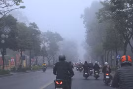Hà Nội tiếp tục rét trong ngày và đêm 17/2. (Ảnh: Thành Đạt/TTXVN)