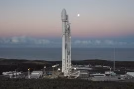 Tên lửa Falcon 9. (Nguồn: SpaceX)