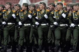Nga tập trung nhiều binh lính ở khu vực biên giới Ukraine và Crime