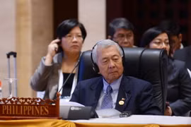 Ngoại trưởng Philippines Perfecto Yasay tại Hội nghị Ngoại trưởng các nước ASEAN với Trung Quốc ở Vientiane, Lào ngày 25/7. (Nguồn: THX/TTXVN
