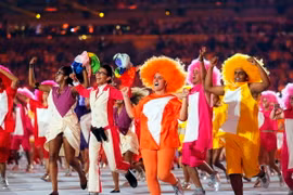 Một tiết mục nghệ thuật tại lễ khai mạc Olympic Rio 2016 trên sân Maracana ngày 5/8. (Nguồn: EPA/TTXVN) 