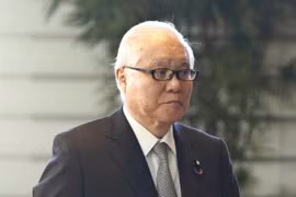 Bộ trưởng Y tế, Lao động và Phúc lợi Nhật Bản, ông Keizo Takemi. (Ảnh: The Japan News)