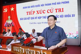 Chủ tịch Quốc hội Vương Đình Huệ phát biểu. (Ảnh: Doãn Tấn/TTXVN)