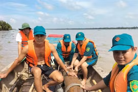 Trà Vinh: Xử lý an toàn quả bom nặng gần 340kg tìm thấy dưới đáy sông