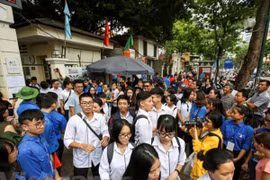 Thí sinh dự thi trung học phổ thông quốc gia. (Ảnh: Lê Minh Sơn/Vietnam+)