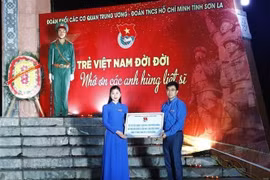 [Photo] Thanh niên Việt Nam mãi mãi vững niềm tin theo Đảng