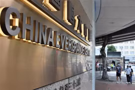 Văn phòng của tập đoàn bất động sản Evergrande tại Hong Kong, Trung Quốc. (Ảnh: AFP/TTXVN) 