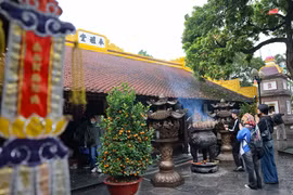 Đi lễ chùa ngày Rằm tháng Giêng - nét đẹp văn hóa của người Việt